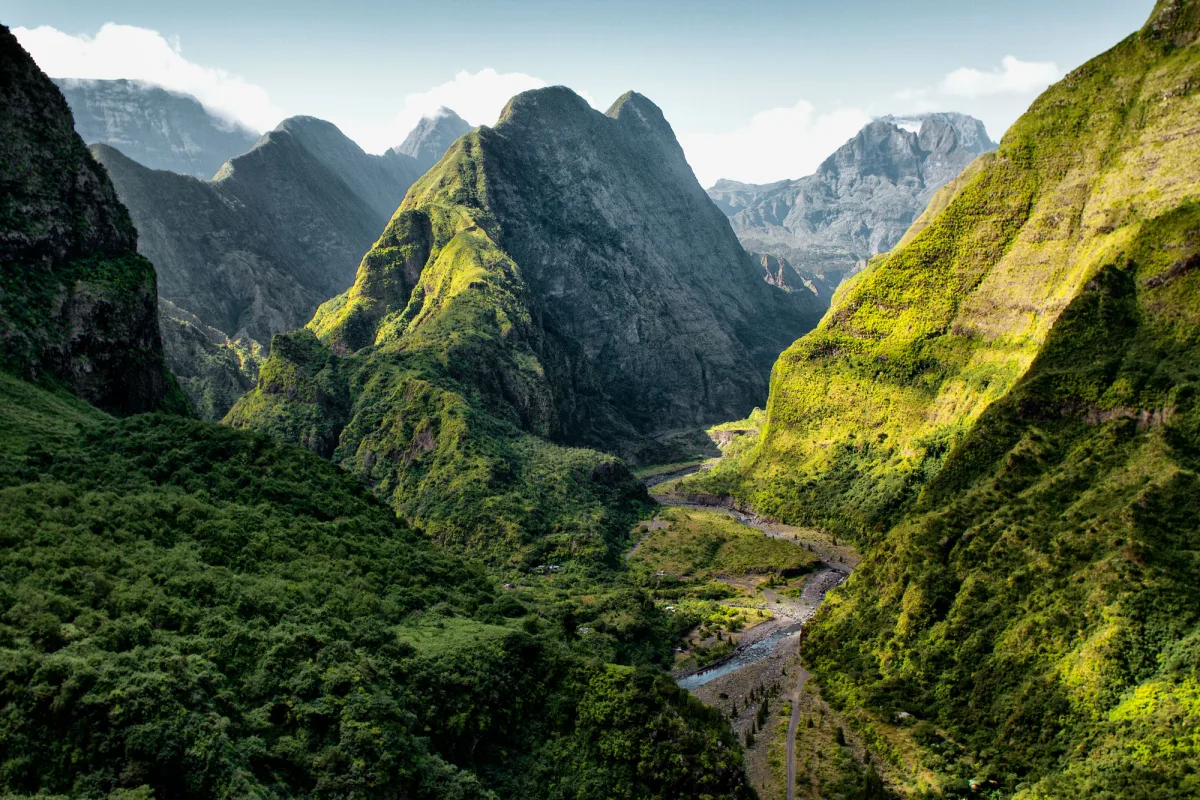 Vallée verdoyante de La Réunion
